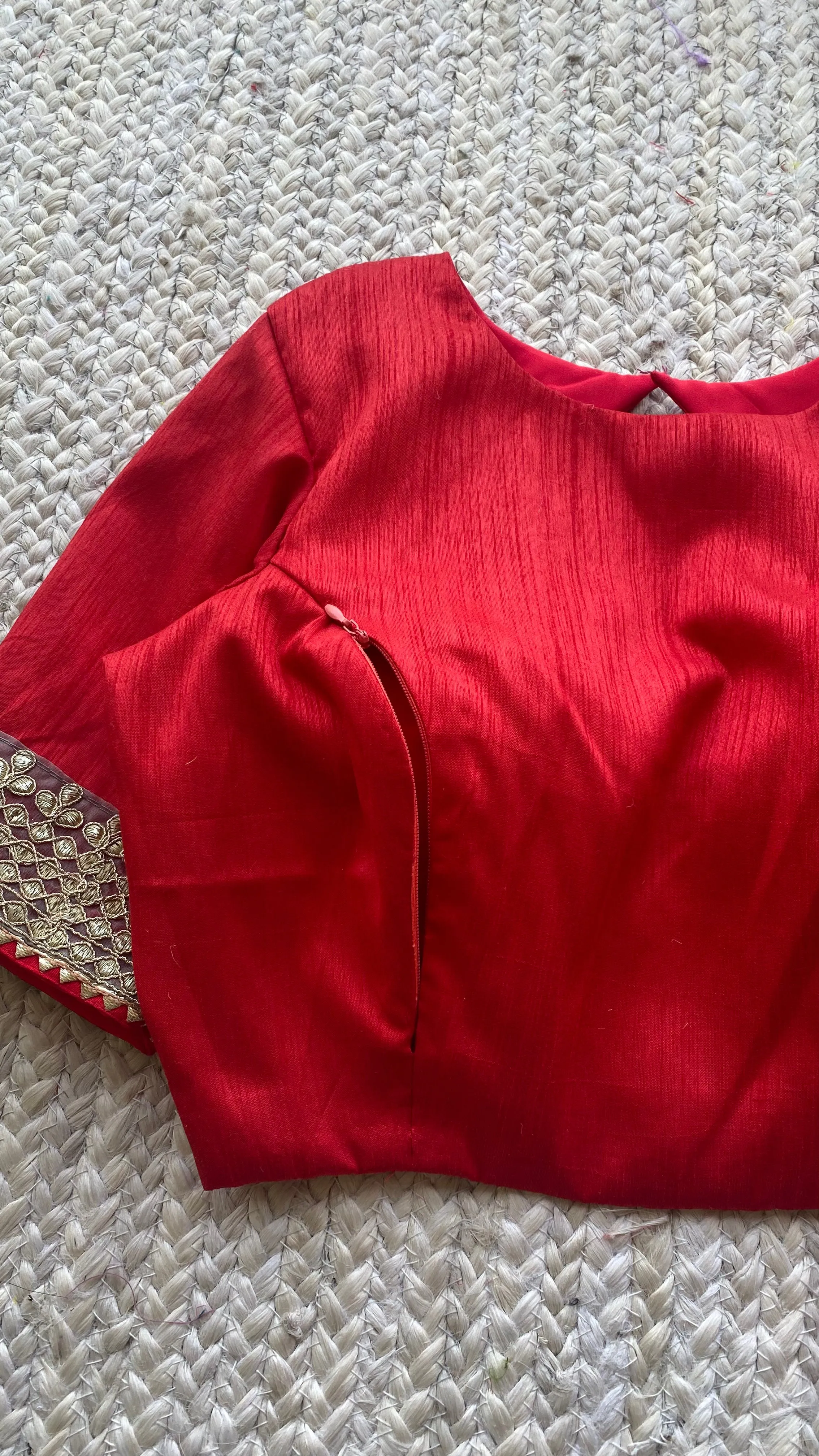 Feeding blouse Add on service