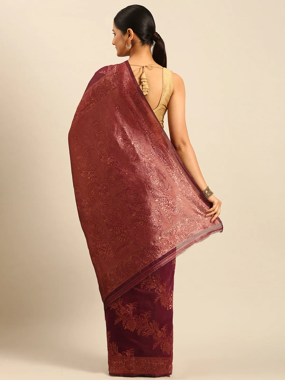 Women Purple Cotton Saree With Un Stitched Blouse