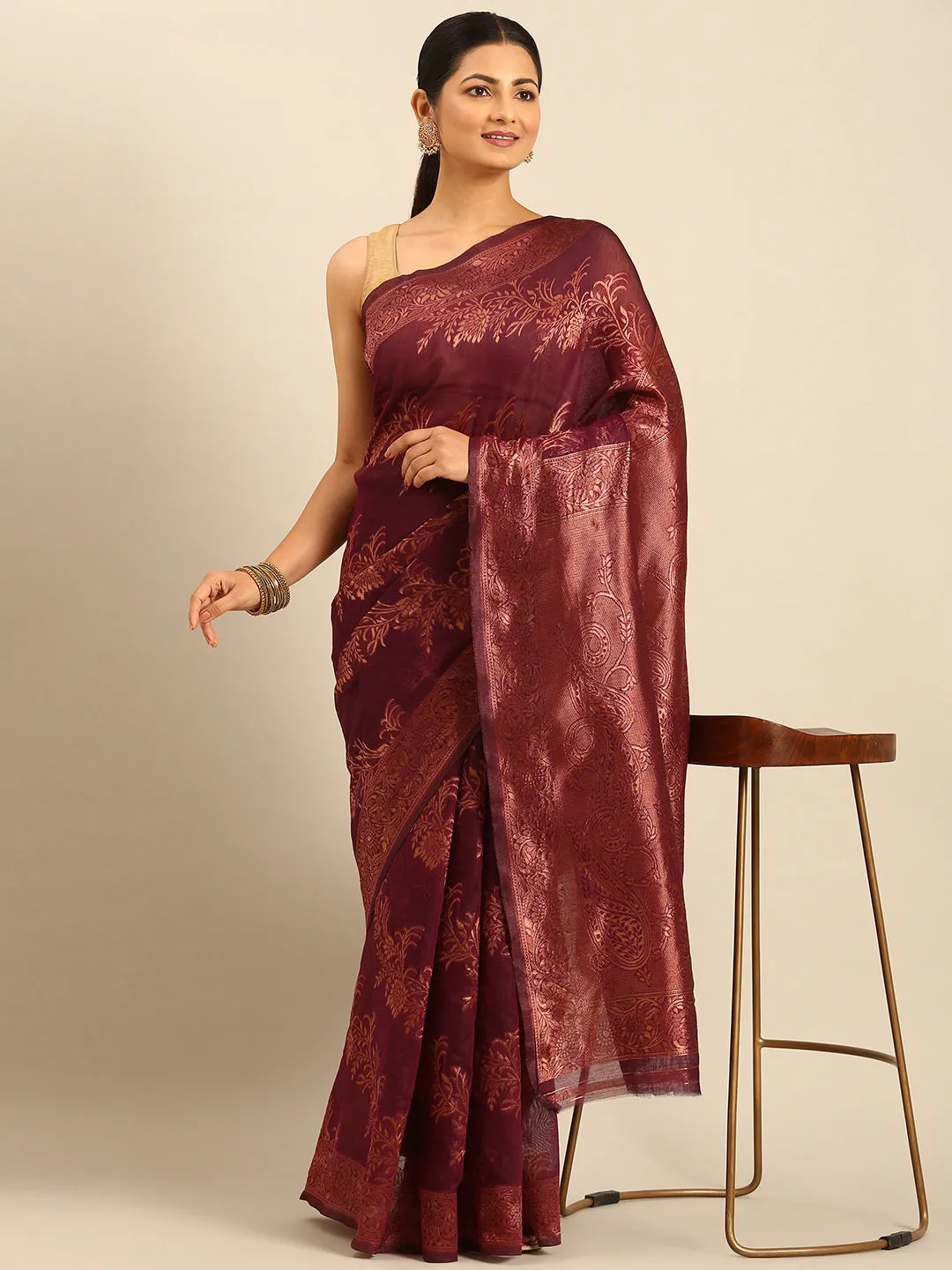 Women Purple Cotton Saree With Un Stitched Blouse