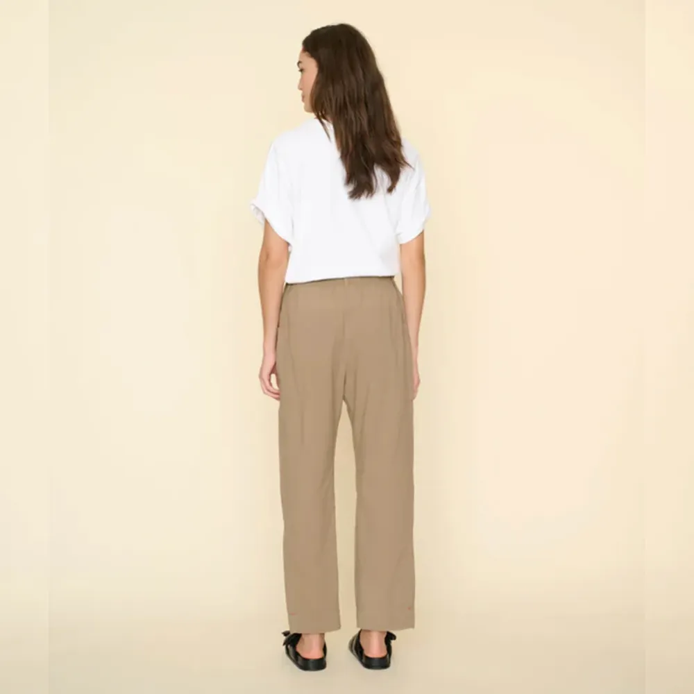 Xirena Jake Pants - Beige Coast